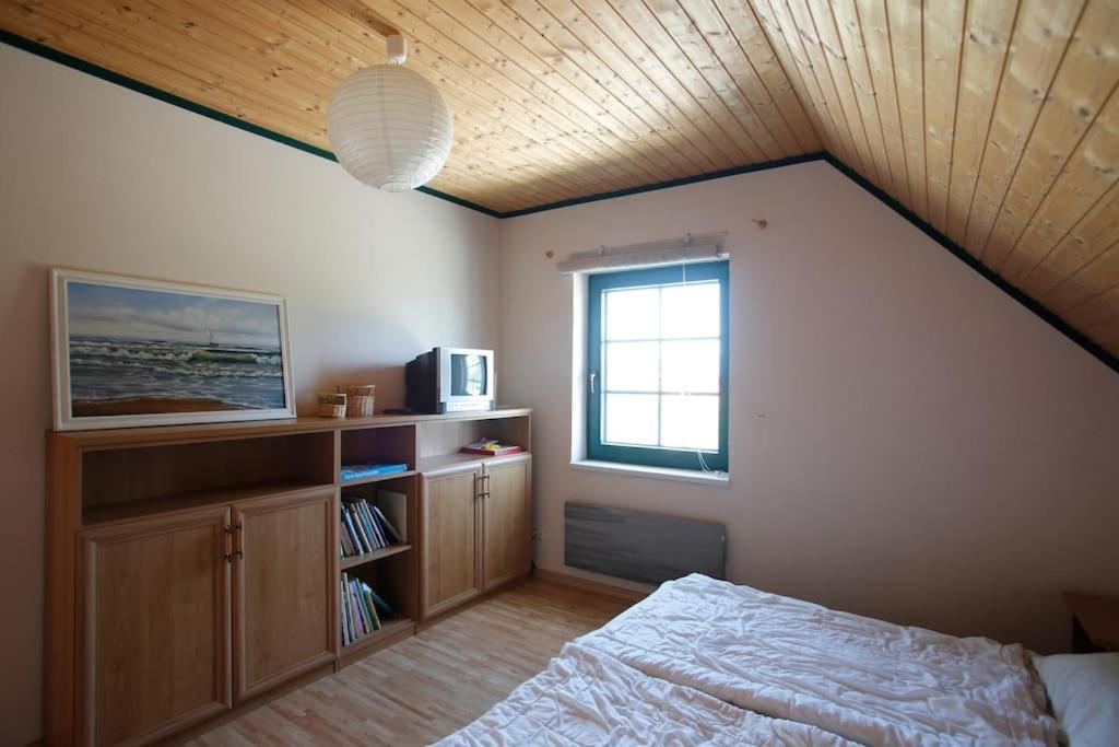 Trollhus - Grosses Familienfreundliches Ferienhaus Born Exteriér fotografie